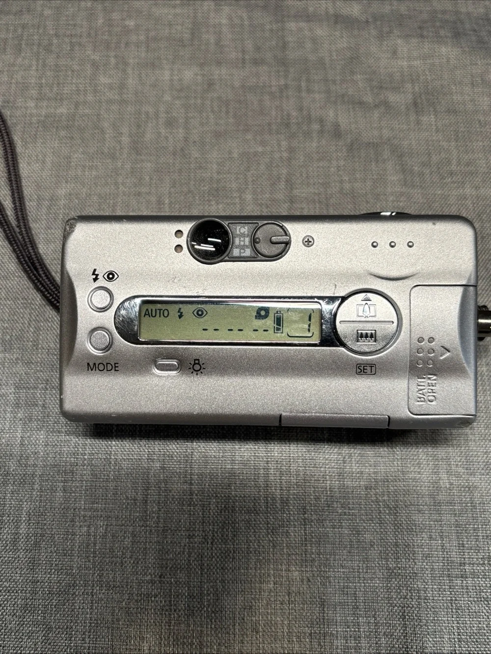 Canon ELPH Z3 Compact Point Shoot APS Camera W/FILM- TESTED